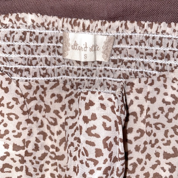 Altar’d State Top - Picture 2 of 3